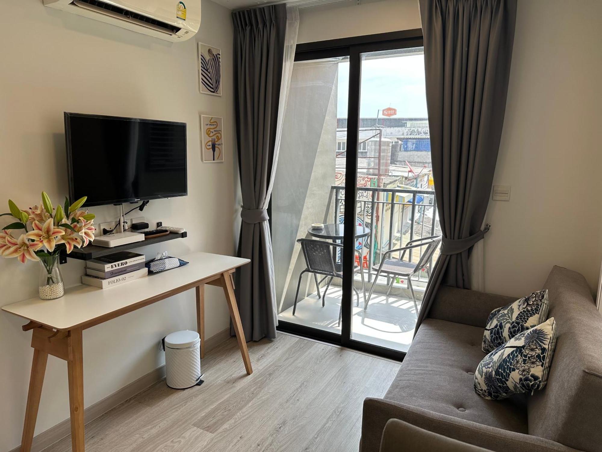 New Cosy Apartment At Marvest Huahin City Center Exterior photo