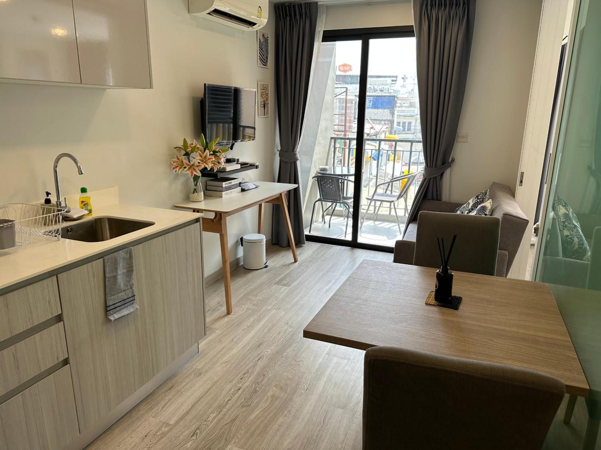 New Cosy Apartment At Marvest Huahin City Center Exterior photo